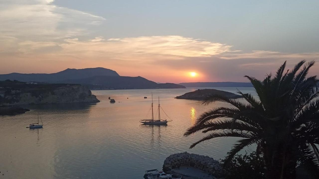 Villa Dina Apartments Almirida Dış mekan fotoğraf