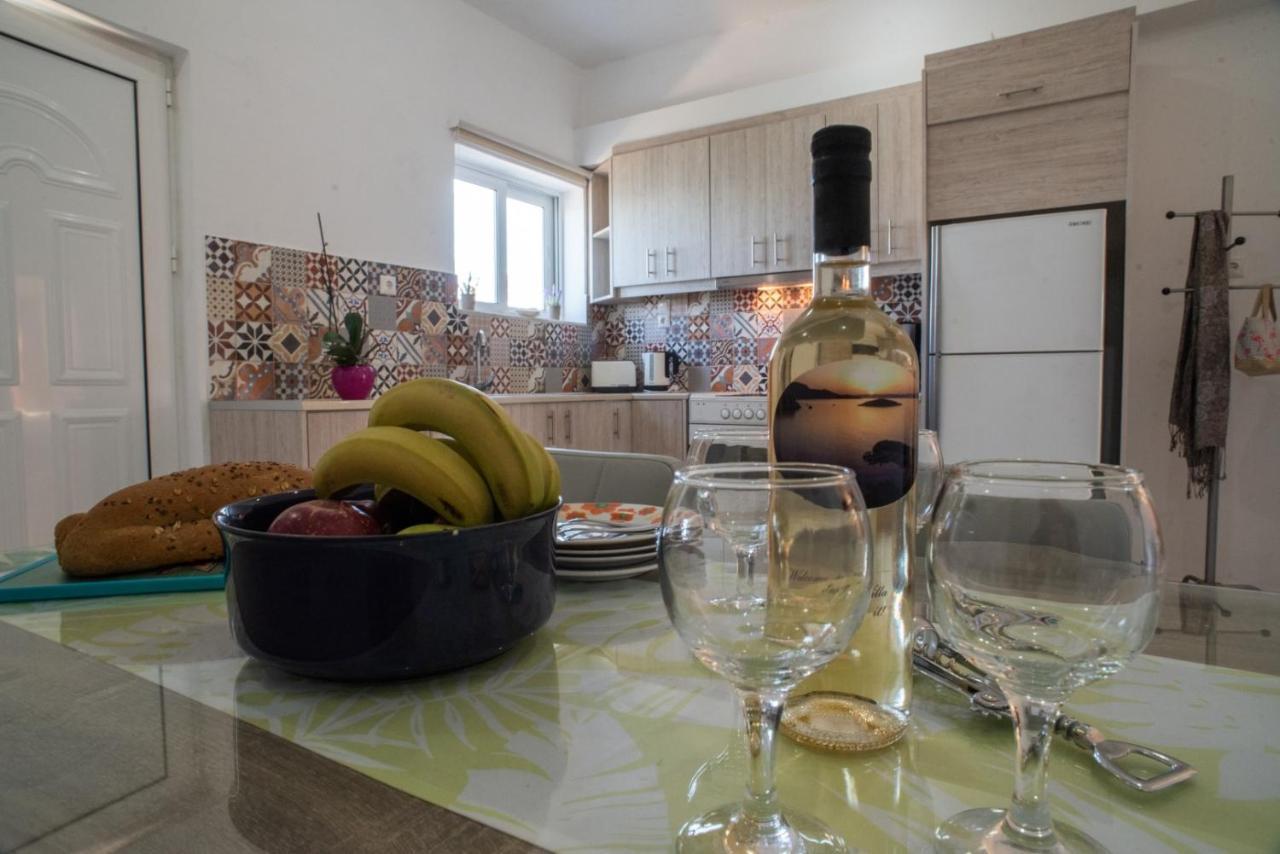 Villa Dina Apartments Almirida Dış mekan fotoğraf